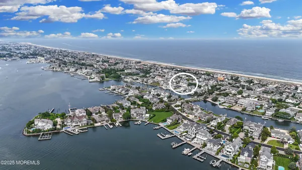 $6,195,000 | 915 Barnegat Lane, Mantoloking, NJ 08738