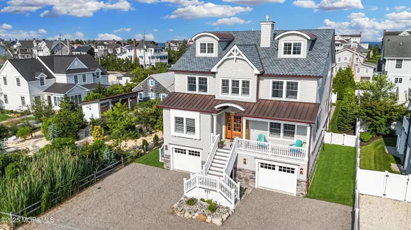 $6,195,000 | 915 Barnegat Lane, Mantoloking, NJ 08738