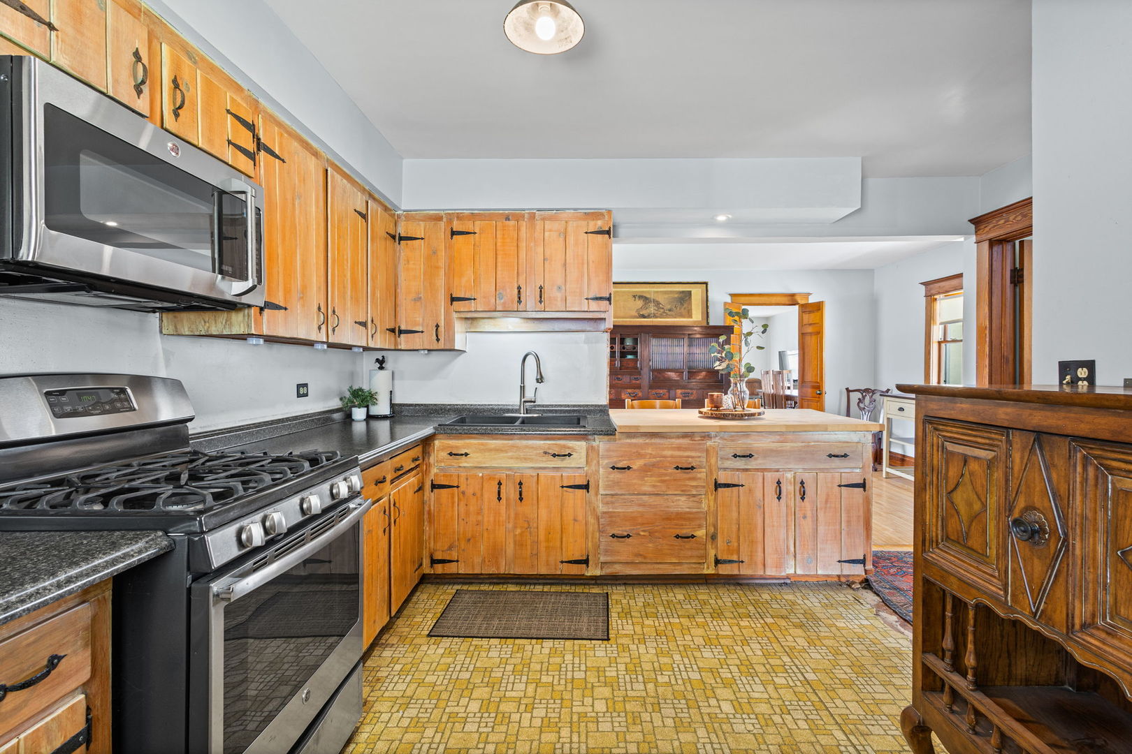 504 North Schoenbeck Road Prospect Heights, IL 60070 - Photo 13 of 39