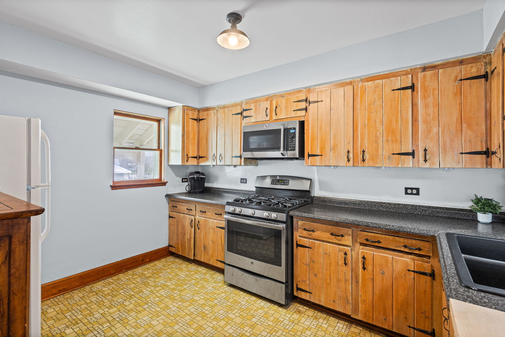 504 North Schoenbeck Road Prospect Heights, IL 60070 - Photo 15 of 39