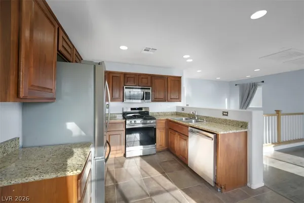 $1,590 | 1824 North Peridot Point Street, Las Vegas, NV 89106