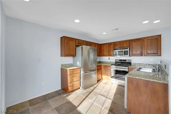 $1,590 | 1824 North Peridot Point Street, Las Vegas, NV 89106