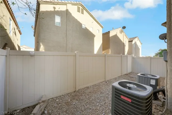 $1,590 | 1824 North Peridot Point Street, Las Vegas, NV 89106