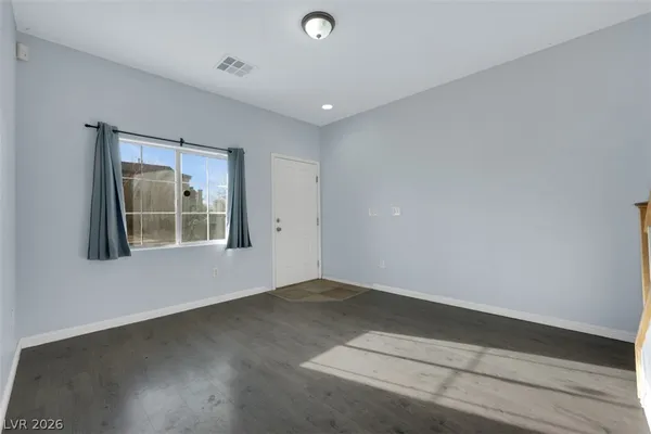 $1,590 | 1824 North Peridot Point Street, Las Vegas, NV 89106