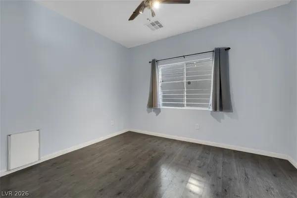 $1,590 | 1824 North Peridot Point Street, Las Vegas, NV 89106