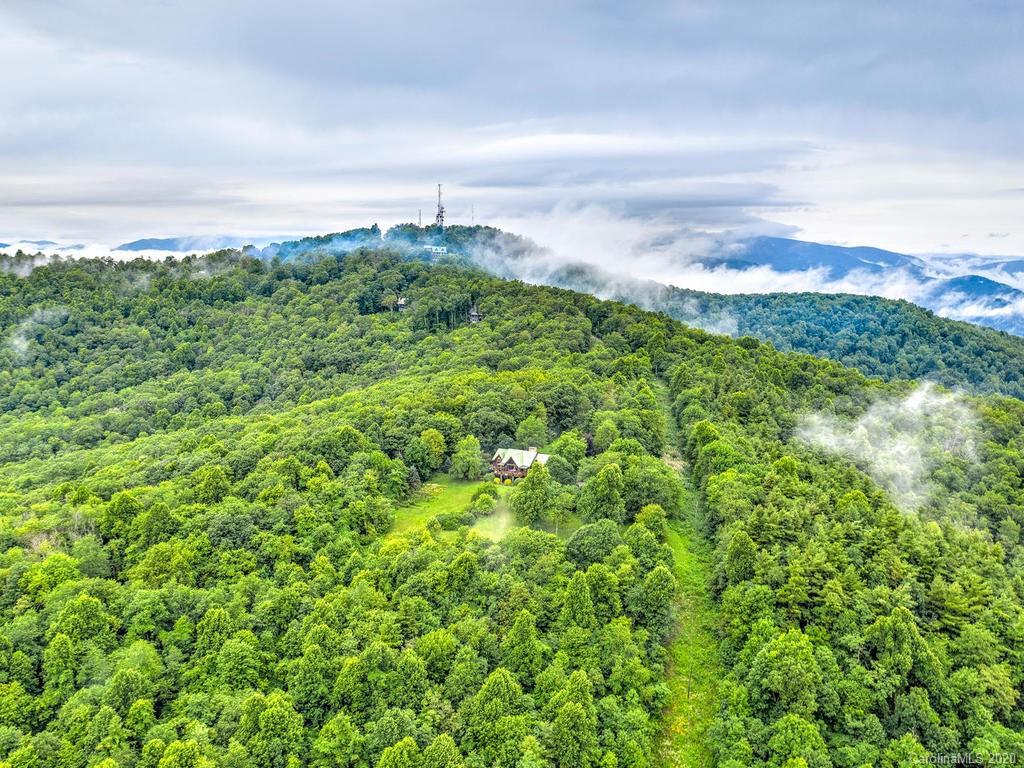 586 Firetower Road Spruce Pine, NC 28777 - Photo 13 of 48 Gallery Image 13