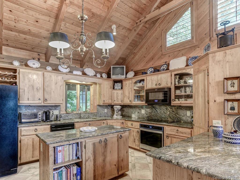 586 Firetower Road Spruce Pine, NC 28777 - Photo 15 of 48 Gallery Image 15