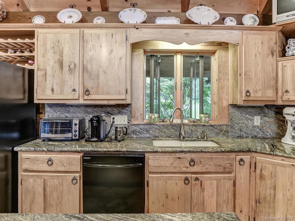 586 Firetower Road Spruce Pine, NC 28777 - Photo 17 of 48 Gallery Image 17