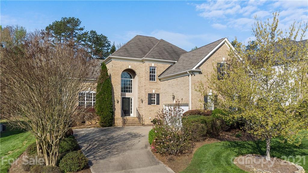 2103 Chipstone Road Charlotte, NC 28262 - Photo 1 of 47 Gallery Image 1