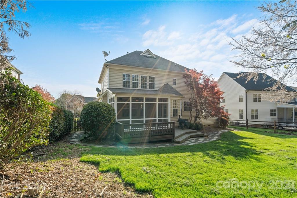 2103 Chipstone Road Charlotte, NC 28262 - Photo 40 of 47 Gallery Image 40