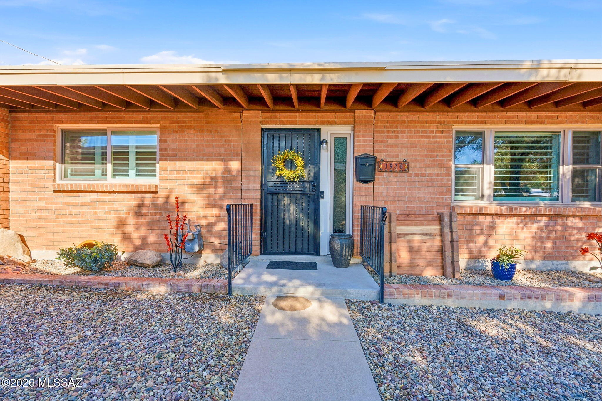 1936 West Anklam Road Tucson, AZ 85745 - Photo 2 of 25 Gallery Image 2