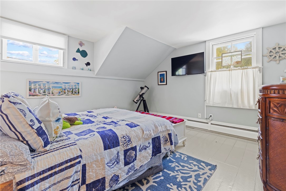 422 N Road Scituate, RI 02831 - Photo 32 of 50 Bedroom 2 of 3
