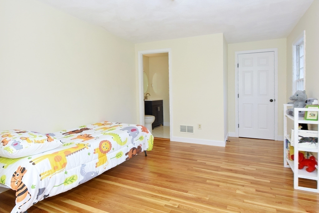 2 Muster Court, Unit 2 Lexington, MA 02420 - Photo 23 of 32 Gallery Image 23