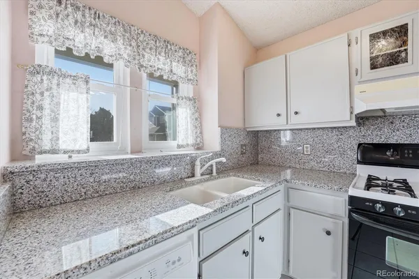 $540,000 | 449 West Jamison Circle, Littleton, CO 80120