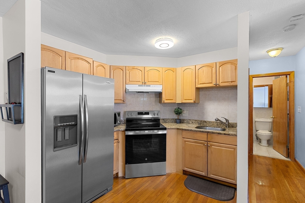46 Adams Street, Unit C5 Boston, MA 02122 - Photo 6 of 19