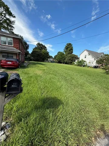 $40,000 | 721 Marais Street, Chalmette, LA 70043