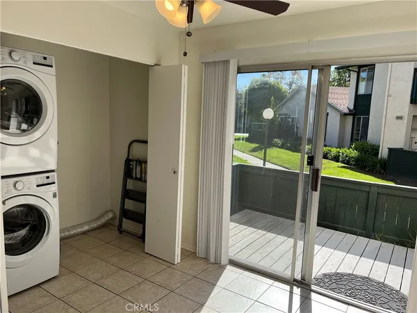 $375,000 | 23224 Orange Avenue, Unit 5, Lake Forest, CA 92630