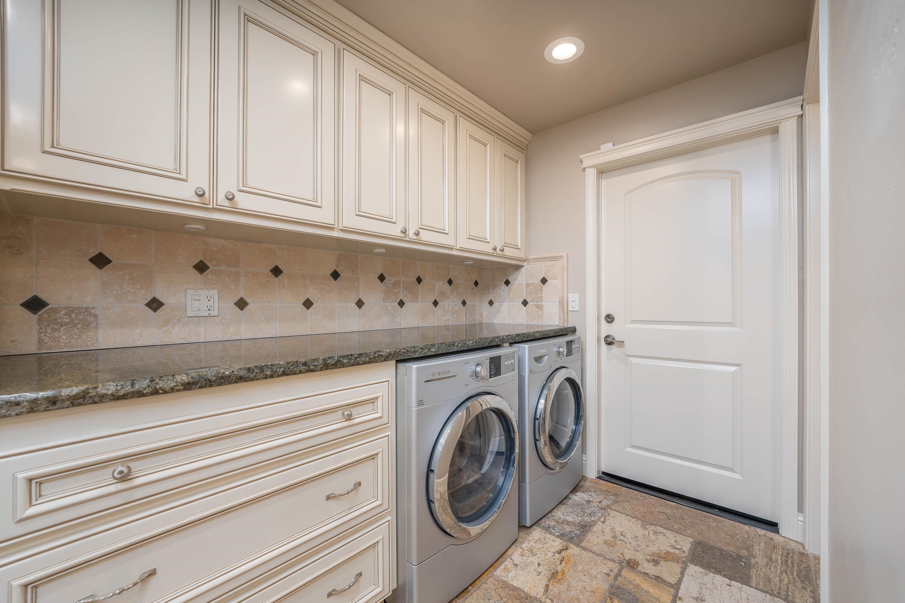 22441 Adobe Road Red Bluff, CA 96080 - Photo 35 of 71 Gallery Image 35