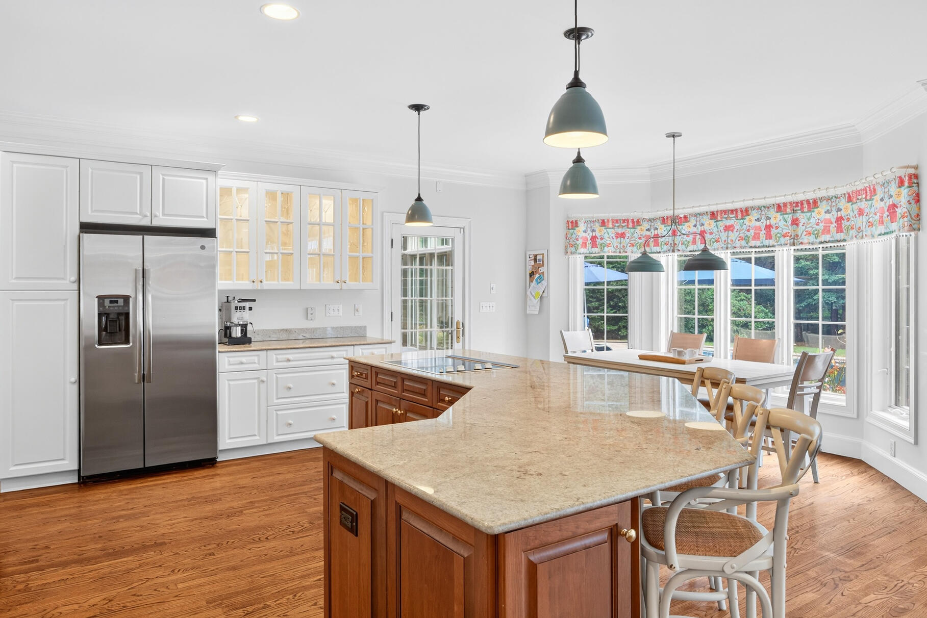 355 Bridge Street Osterville, MA 02655 - Photo 7 of 27 Photo 07