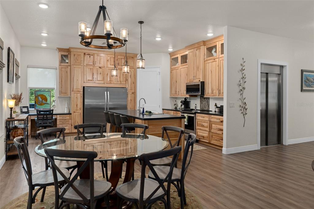 6762 East Richard Drive Weeki Wachee, FL 34607 - Photo 16 of 91