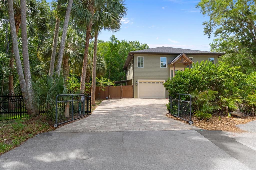 6762 East Richard Drive Weeki Wachee, FL 34607 - Photo 6 of 91