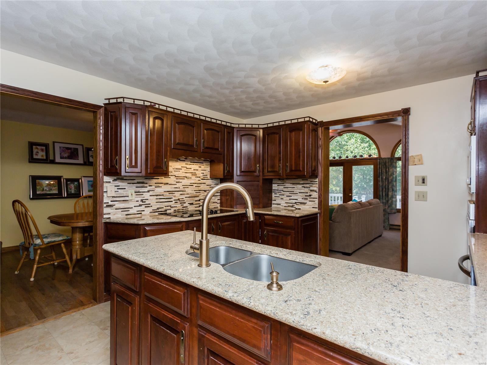 7325 Deer Hill Road Waterloo, IL 62298 - Photo 16 of 70