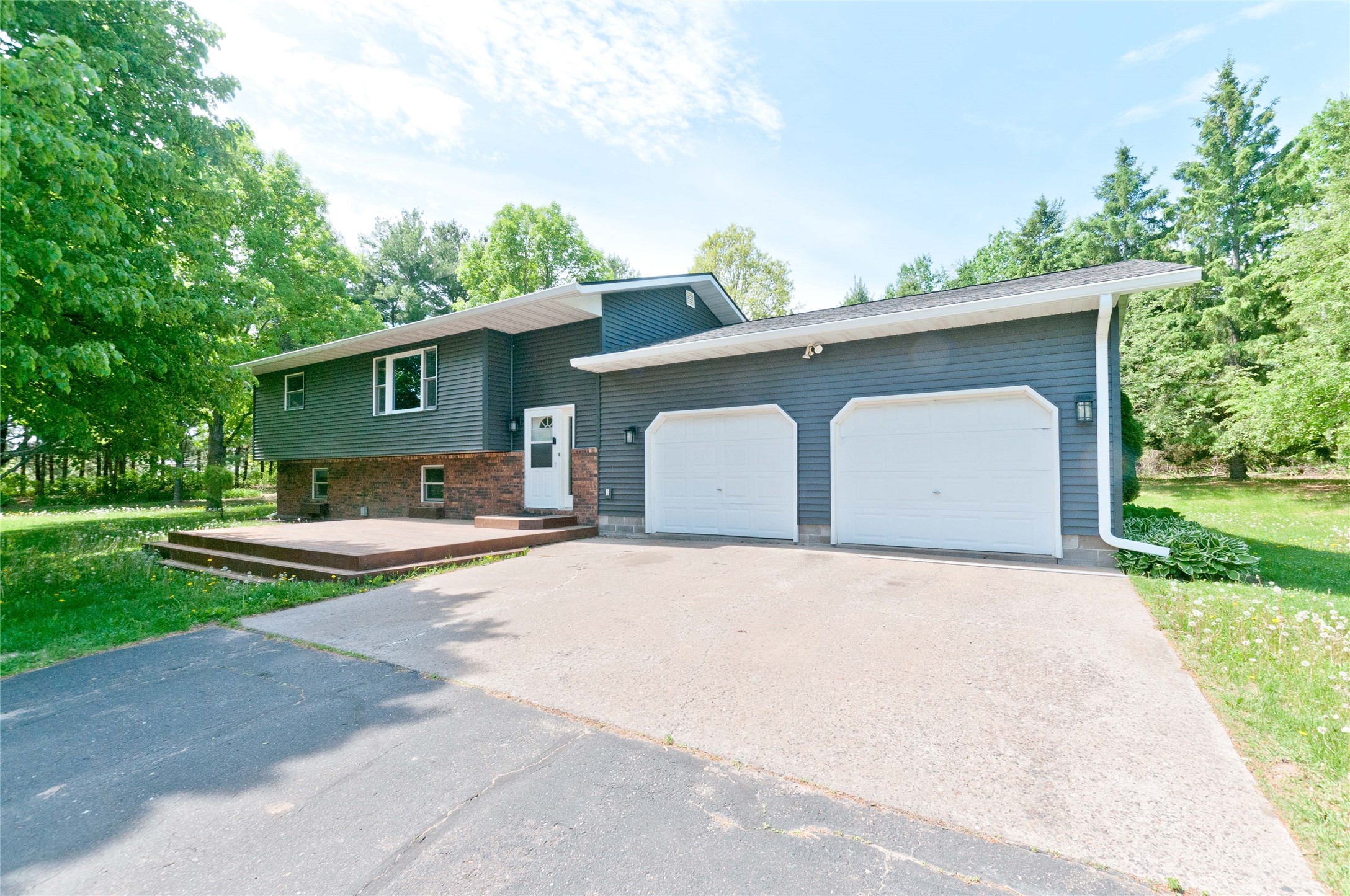 2067 17 3/4 Avenue Rice Lake, WI 54868 - Photo 2 of 34