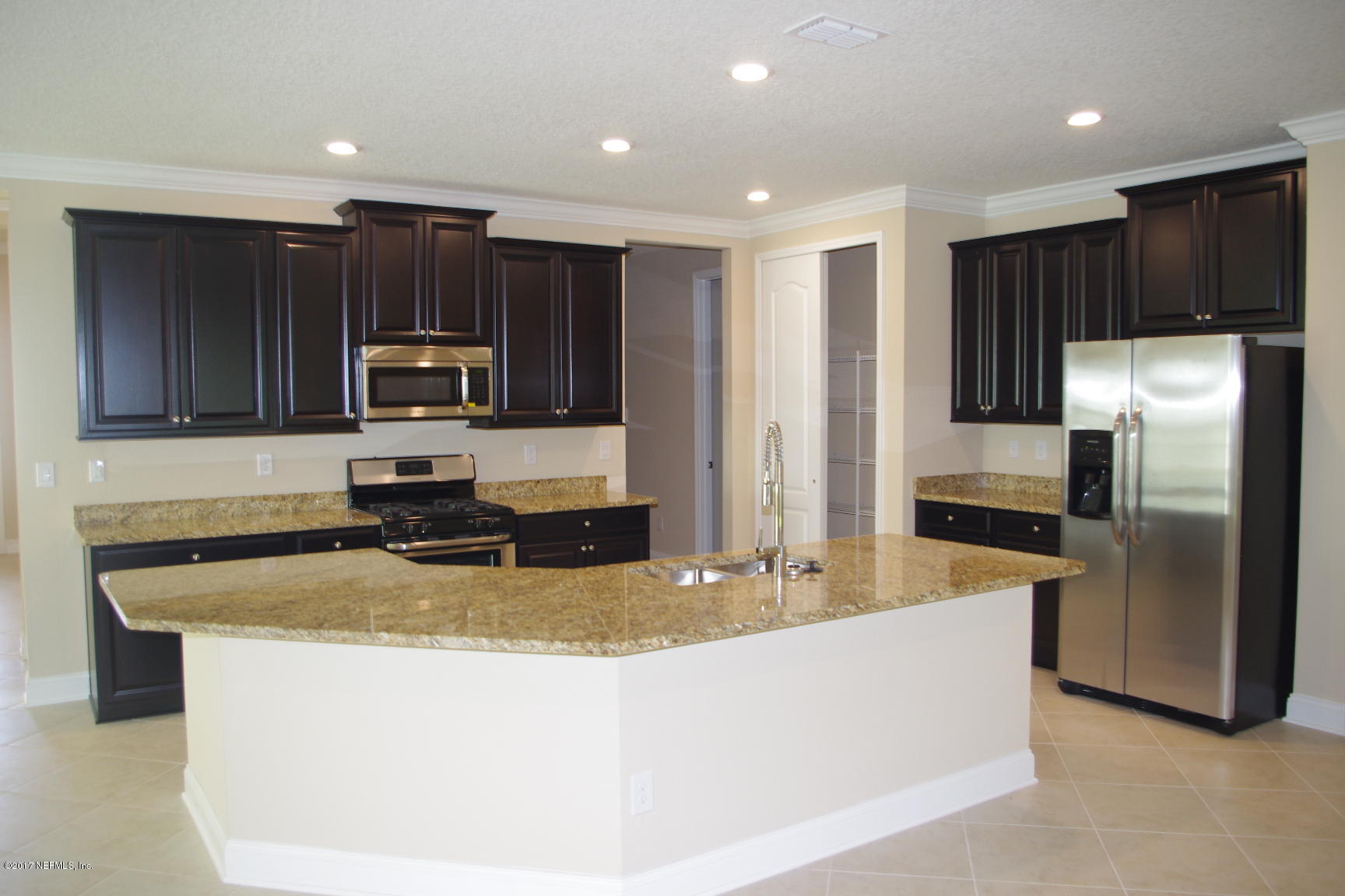 127 Crown Colony Road St. Augustine, FL 32092 - Photo 5 of 19 IMGP6134