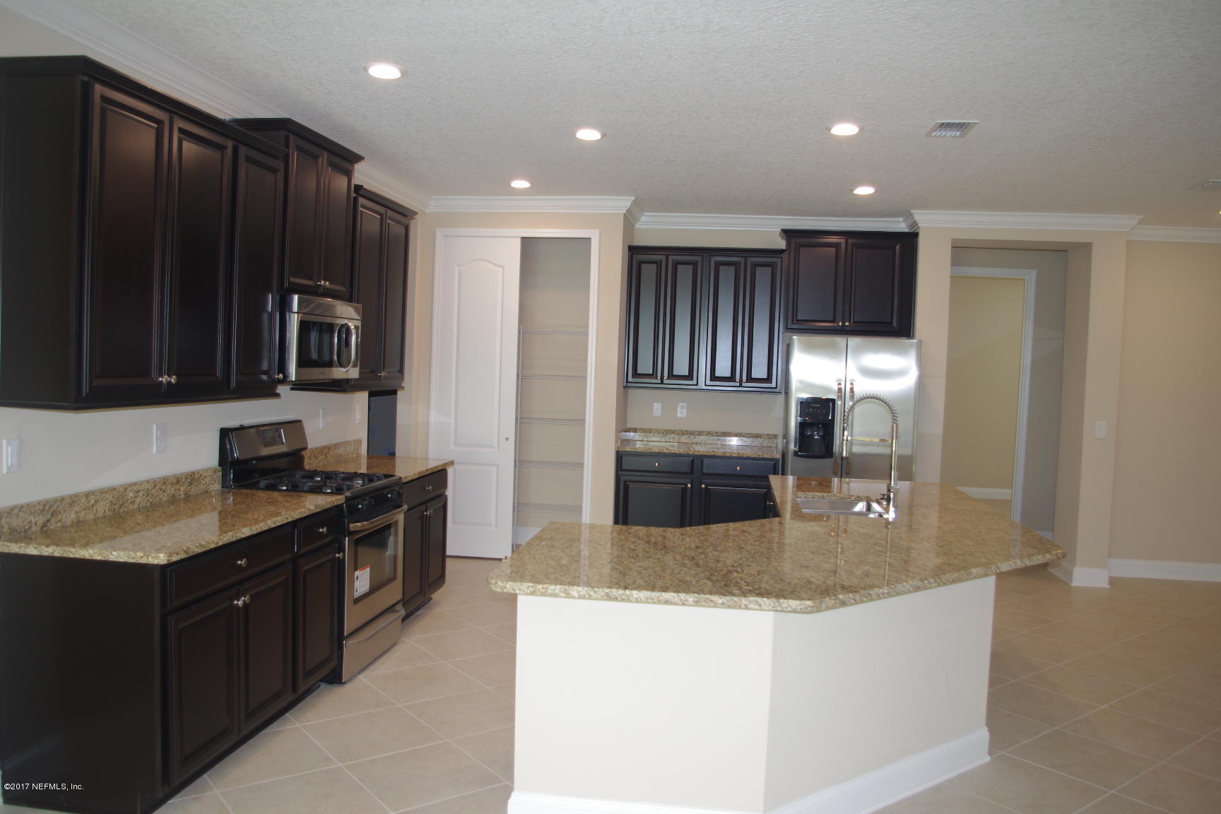 127 Crown Colony Road St. Augustine, FL 32092 - Photo 7 of 19 IMGP6136