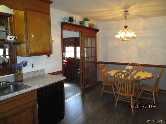 14607 Happy Hill Road Chester, VA 23834 - Photo 10 of 27 Gallery Image 10