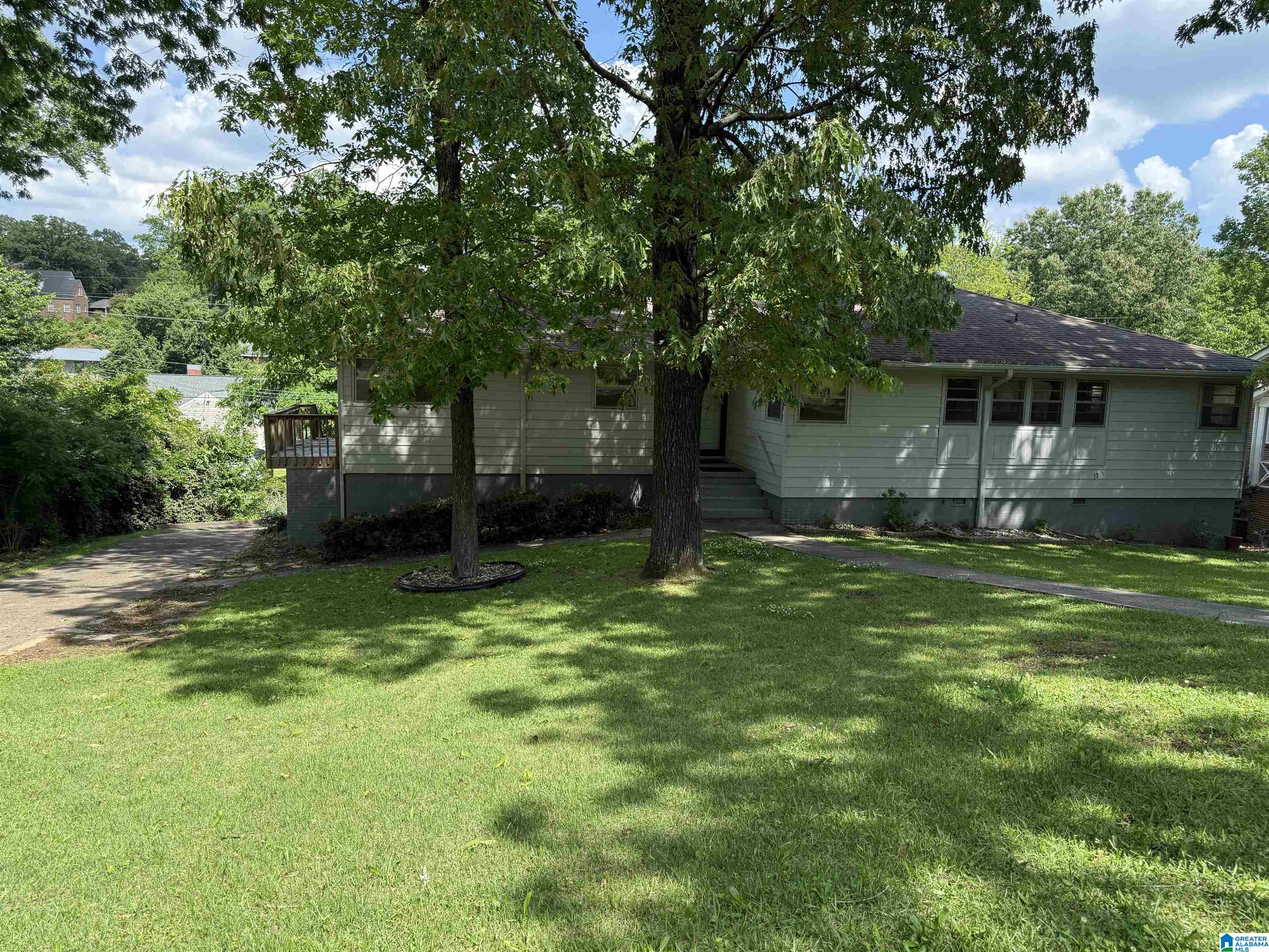 107 Hillside Road Bessemer, AL 35020 - Photo 2 of 19