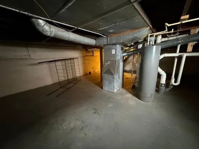 $89,900 | 1522 18th Avenue, Rockford, IL 61104