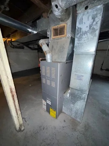 $89,900 | 1522 18th Avenue, Rockford, IL 61104