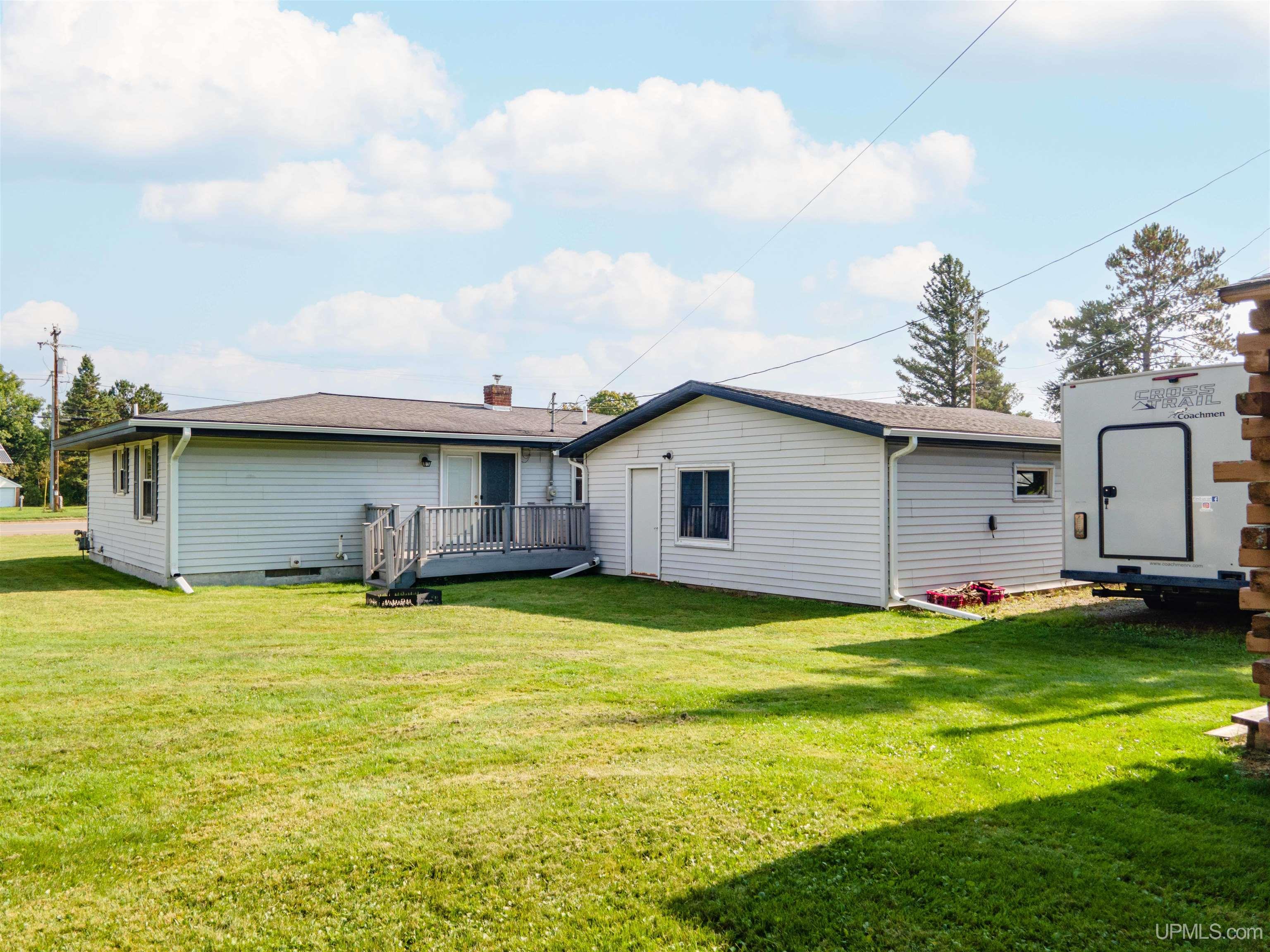 4105 Highway 2 Iron River, MI 49935 - Photo 28 of 36