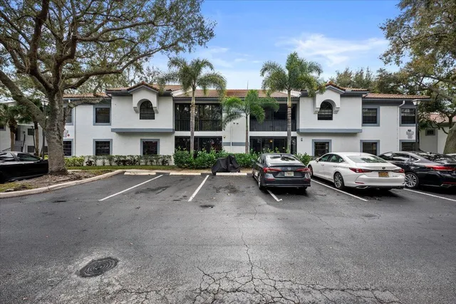 $225,000 | 5382 Firenze Drive, Unit D, Boynton Beach, FL 33437