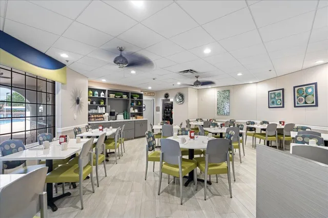 $225,000 | 5382 Firenze Drive, Unit D, Boynton Beach, FL 33437