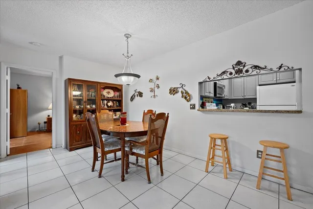 $225,000 | 5382 Firenze Drive, Unit D, Boynton Beach, FL 33437