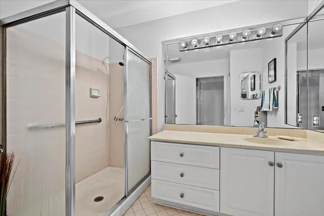 $225,000 | 5382 Firenze Drive, Unit D, Boynton Beach, FL 33437