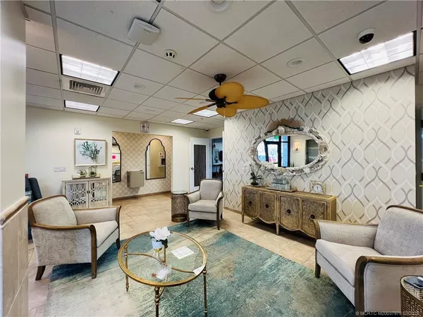 $3,400 | 10600 South Ocean Drive, Unit 701, Jensen Beach, FL 34957