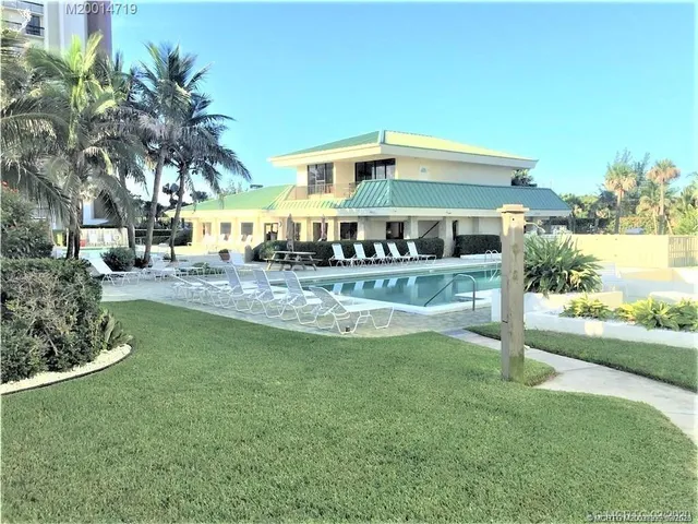 $3,400 | 10600 South Ocean Drive, Unit 701, Jensen Beach, FL 34957