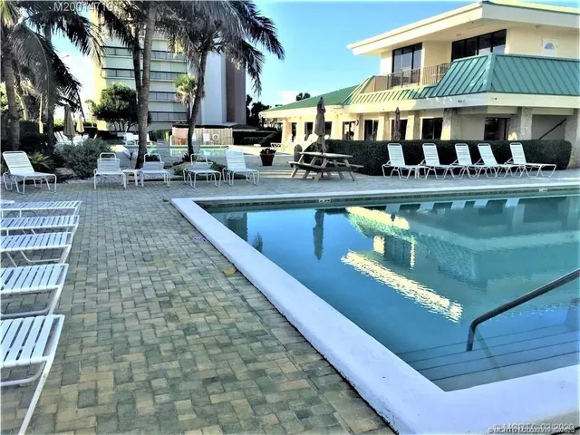 $3,400 | 10600 South Ocean Drive, Unit 701, Jensen Beach, FL 34957