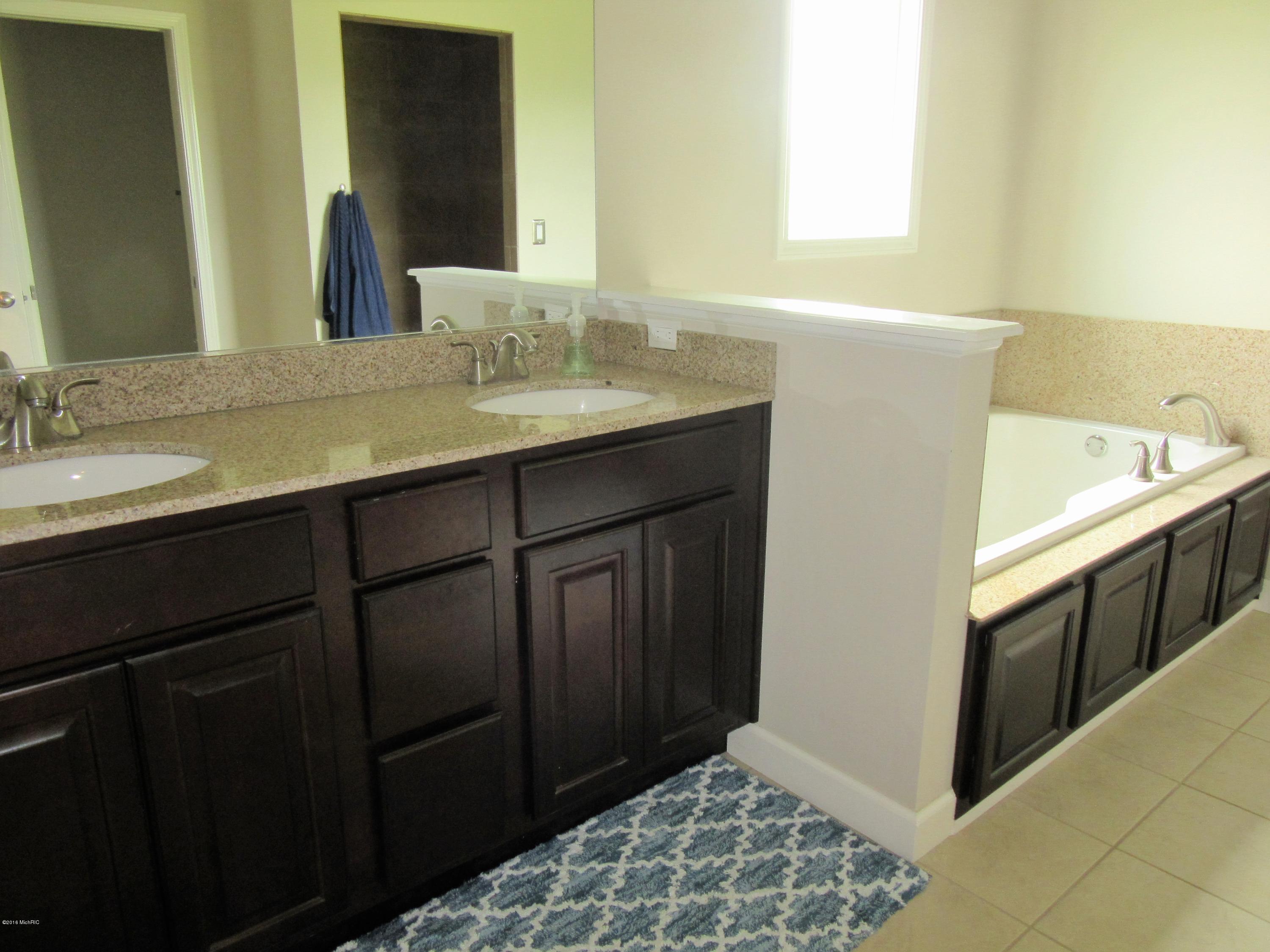 3180 Orange Road Niles, MI 49120 - Photo 15 of 30 IMG_1236