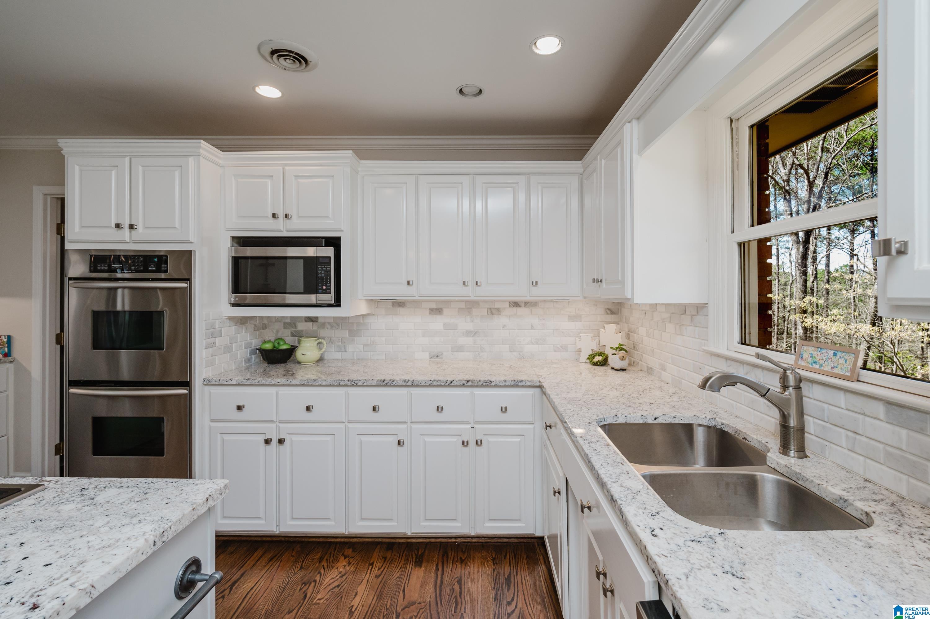 2124 Partridge Berry Road Birmingham, AL 35244 - Photo 4 of 39 Gallery Image 4