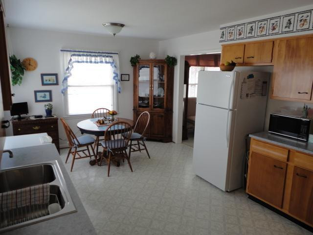 116 Greenbriar Road Lexington, KY 40503 - Photo 3 of 26 116 Kitchen