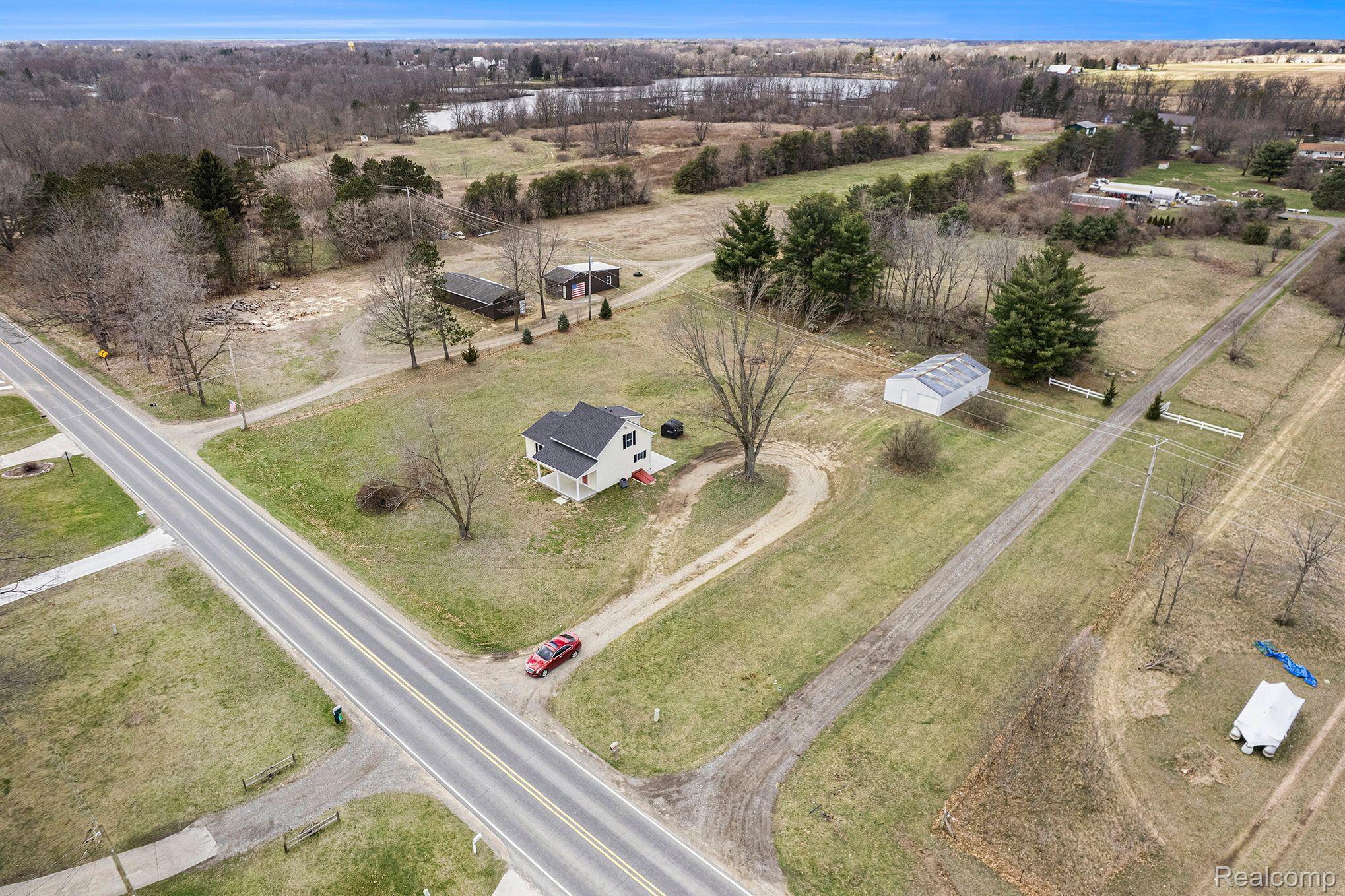 11547 Silver Lake Road Byron, MI 48418 - Photo 26 of 31