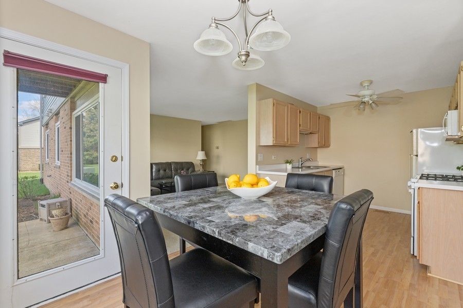 230 Crestview Drive, Unit A Wauconda, IL 60084 - Photo 5 of 12