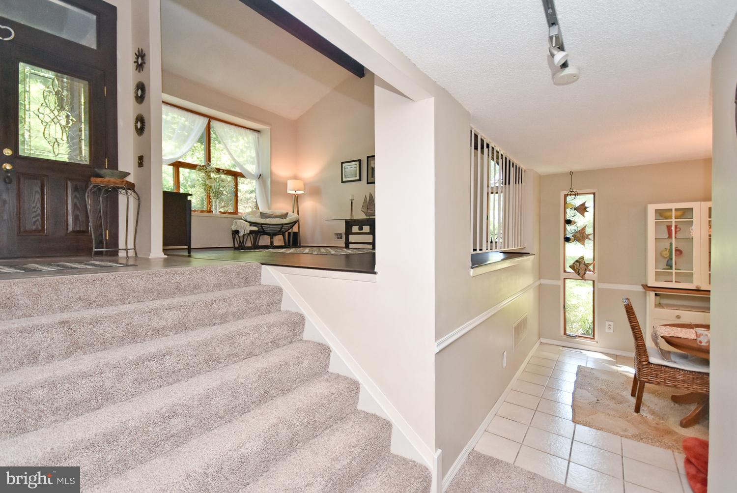5348 Lightning View Road Columbia, MD 21045 - Photo 16 of 29 Interior (General)