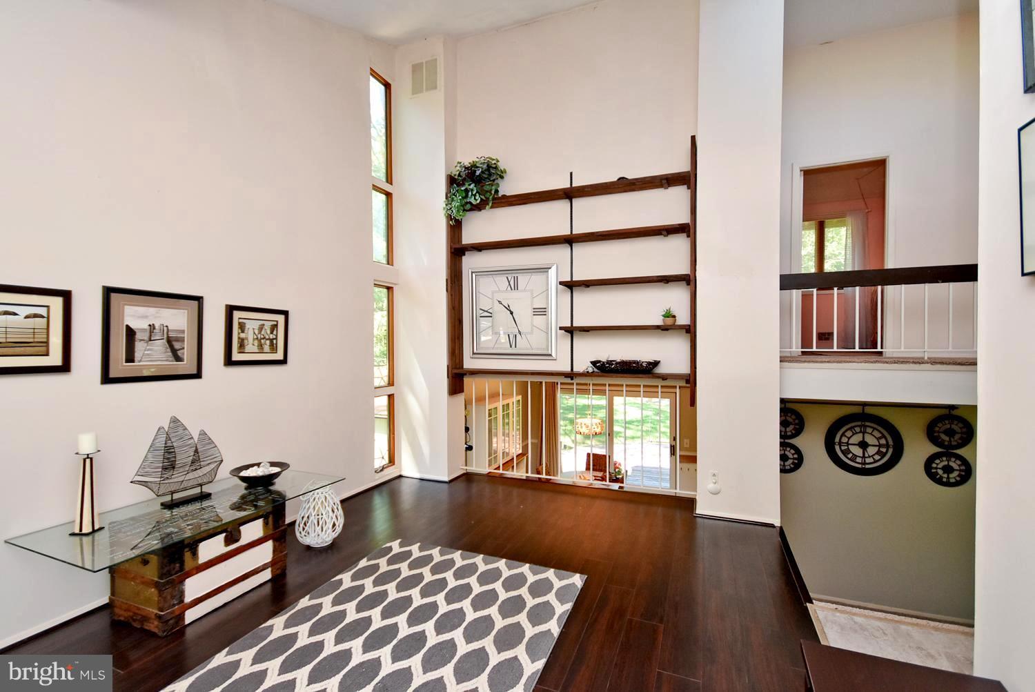 5348 Lightning View Road Columbia, MD 21045 - Photo 5 of 29 Interior (General)