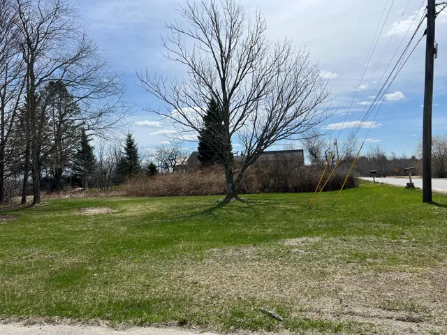 $129,900 | 562 Ledge Hill Road, Corinth, ME 04427