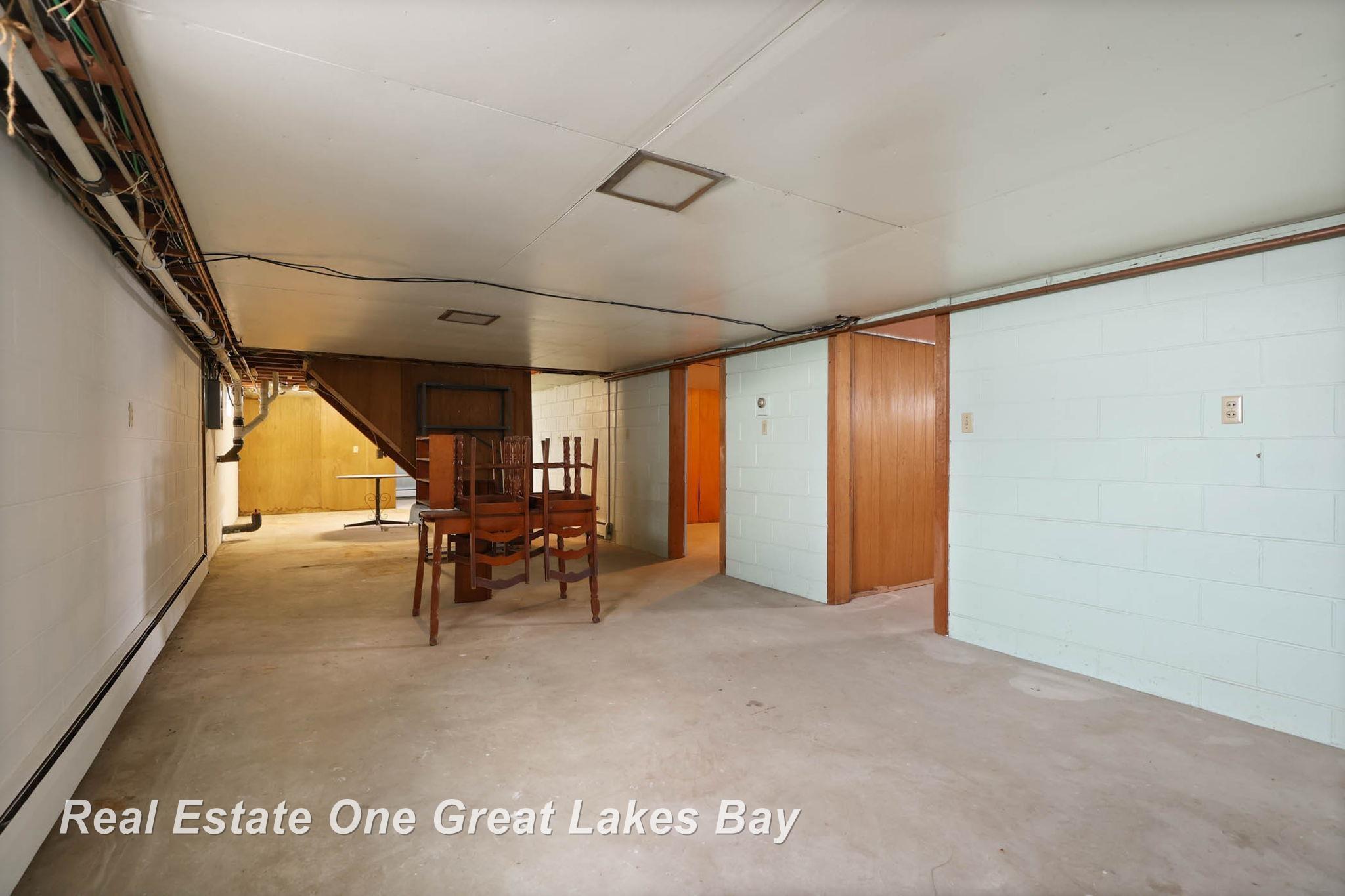 2365 West German Road Bay City, MI 48708 - Photo 32 of 50 50172130-d43e5bed-143a-4d00-a1c9-dadc73cdadd2.JPG